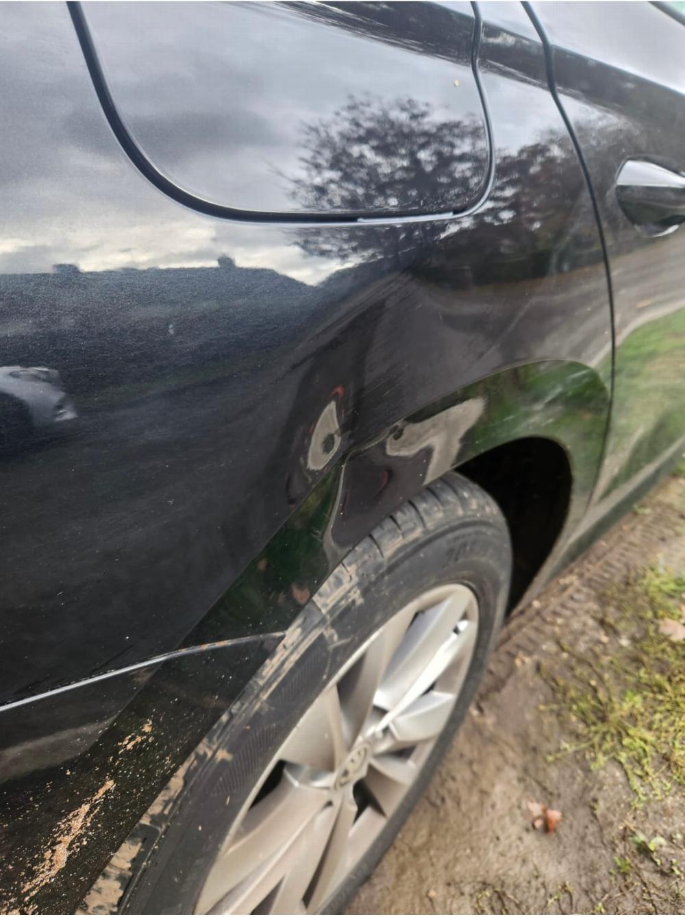 Medium paintless dent removal
